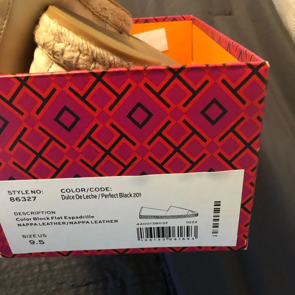 Tory Burch Cream and Black Leather Espadrille Flats
